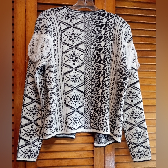 NWT Hearts & Roses Snowy Fair Isle Sweater Jacket Black & White Women's Size 12 - Picture 2 of 16